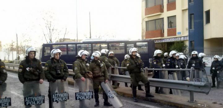Κείμενο διανοουμένων ενάντια στην επιστράτευση Κείμενο διανοουμένων ενάντια στην επιστράτευση
