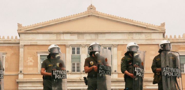 Υπέρ μιας Κίνησης για τις Λαϊκές Ελευθερίες και τα δημοκρατικά δικιαώματα